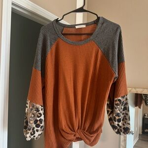 Rust and Charcoal Knotted Sweater with Leopard Print